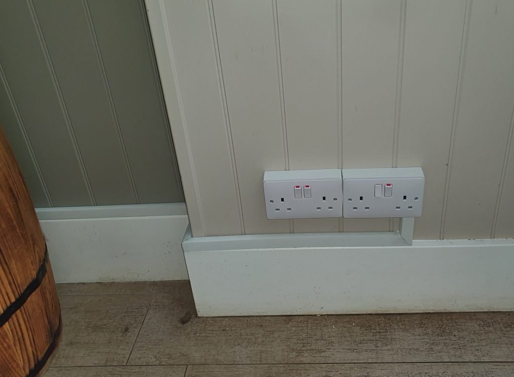Surface mounted sockets